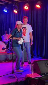 Building Stronger Community Connections building stronger community