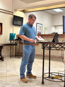 Building Stronger Community Connections building stronger community